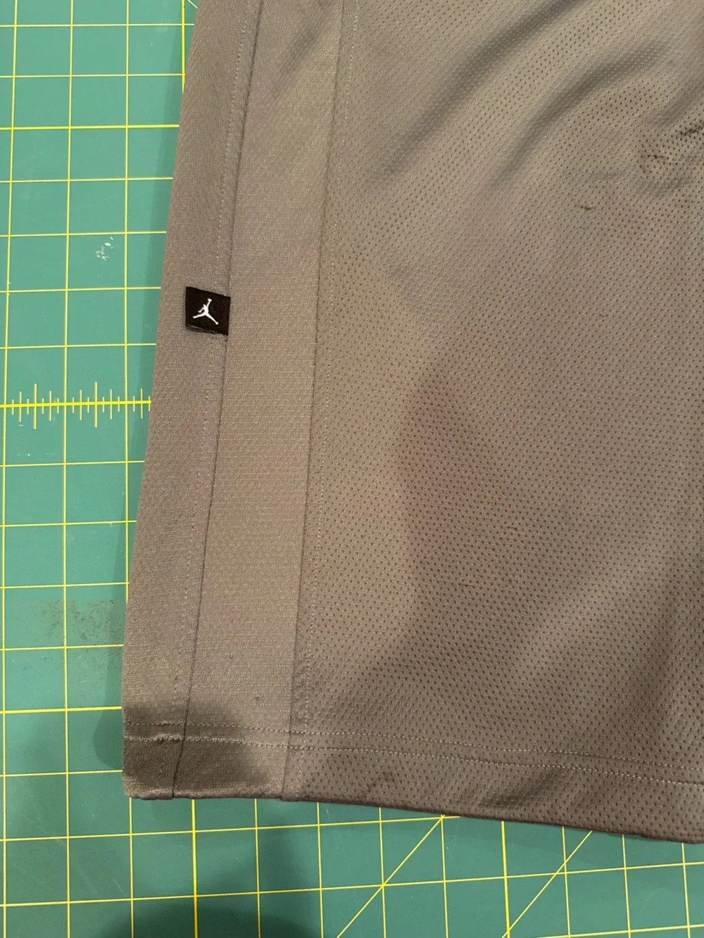Jordan Men's Gray Athletic Joggers - Picture 7 of 13